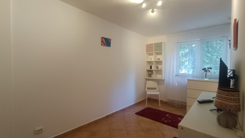 Aleea Pantelimon garsoniera cf. 3, proprietar